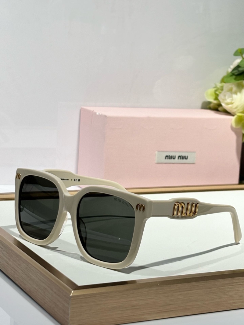 MIU MIU